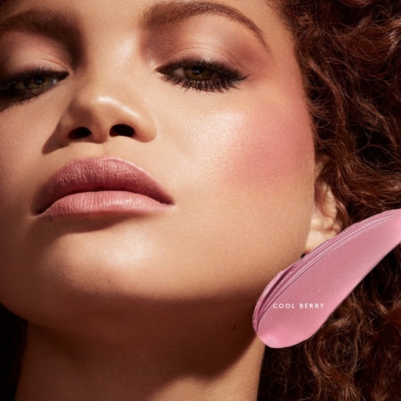 Fenty Cheeks Out Cream Blush Cool Berry - Picture 14 of 16